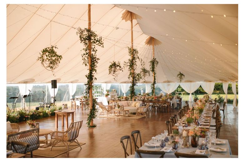 SMOKE AND PICKLES CATERING
