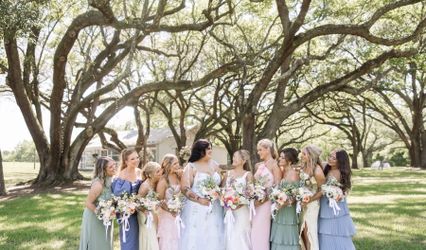 Chandelier Oaks LLc