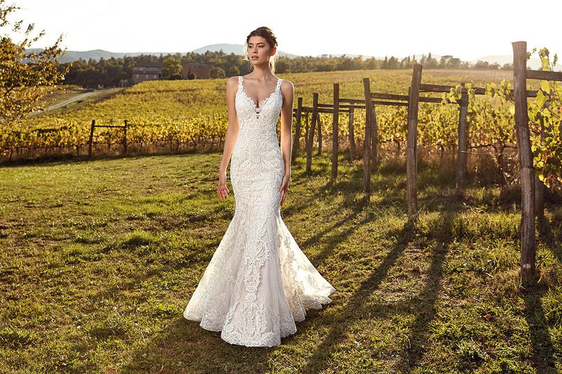Leehwa Wedding Dress Attire Los Angeles Ca Weddingwire