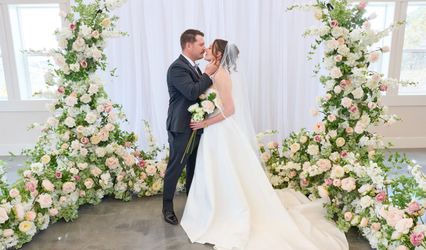 Grace Bloom Rental