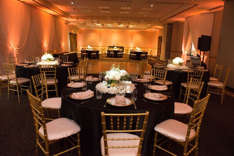 Sheraton Suites Chicago Elk Grove