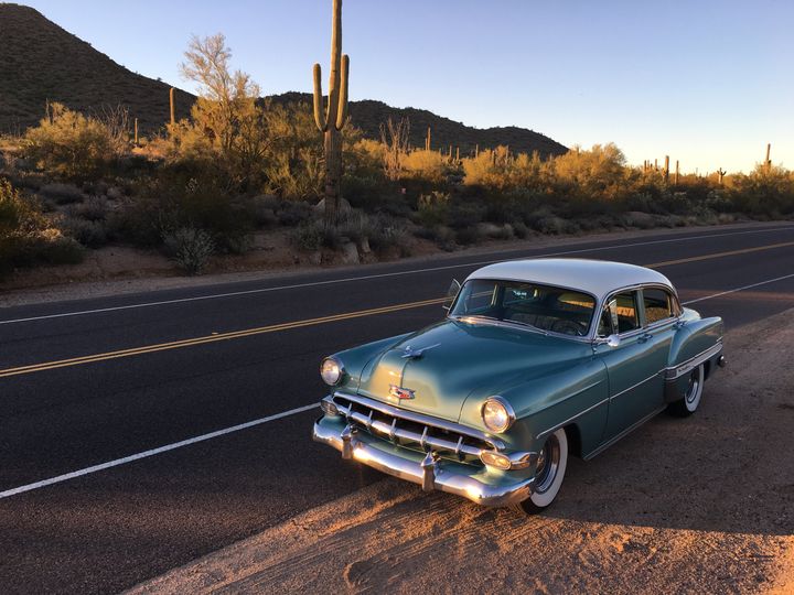 Roscoe & Louie Classic Car Transportation