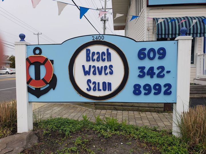 Beach Waves Salon