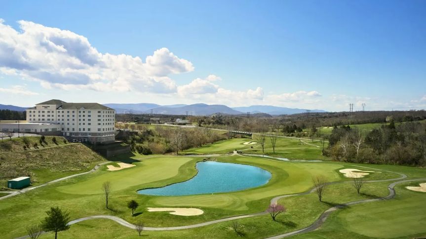 DoubleTree by Hilton Front Royal Blue Ridge Shadows