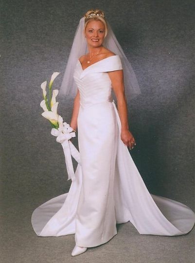 Traditional Style Wedding Photos with A Woman's Touch