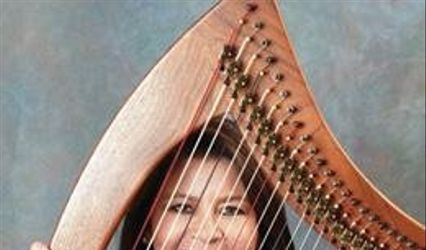 Lois Colin Harpist