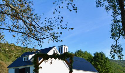 The White Barn Farm