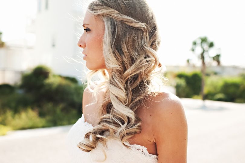 J. Thomas Salon