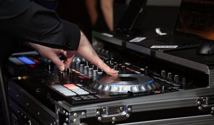 Tones Entertainment