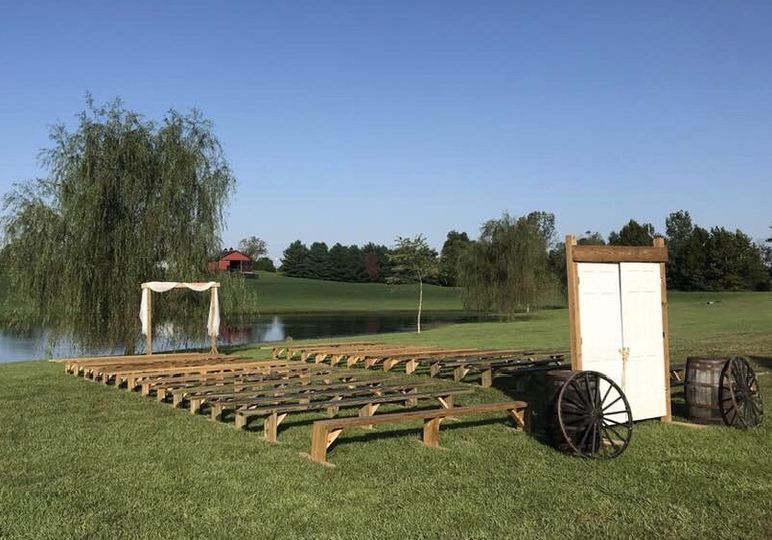 Two Feathers Barn Wedding and Events