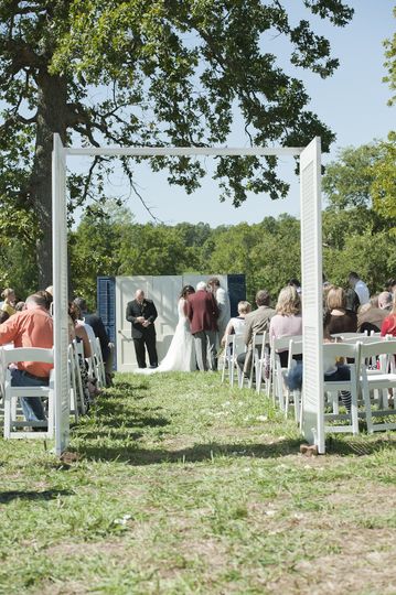 The Round Barn On Clear Creek Llc Venue Walnut Grove Mo