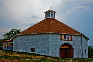 The Round Barn On Clear Creek Llc Venue Walnut Grove Mo