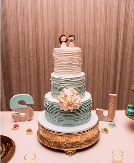 Ella S Cakes Wedding Cake Naples Fl Weddingwire