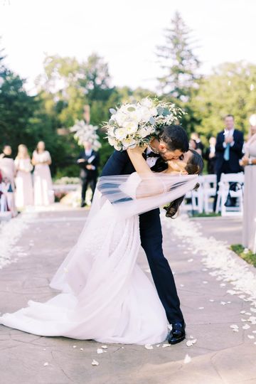 Dale's Designs & Florals