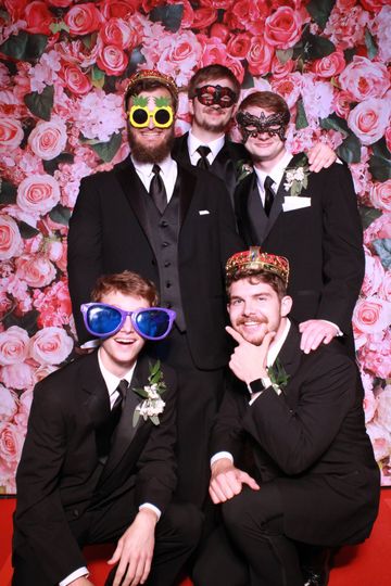 Magic Moments Photo Booth of NWA,LLC