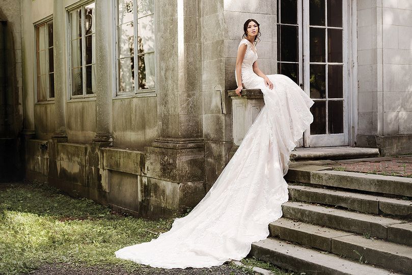 Anya Bridal Warehouse Dress Attire Atlanta Ga Weddingwire