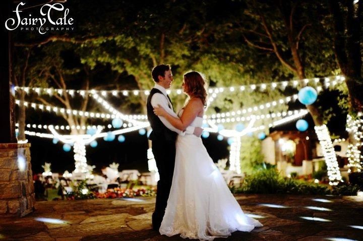Simple Elegance Weddings and Special Events