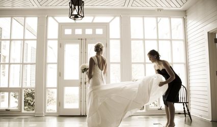 Gravity Weddings
