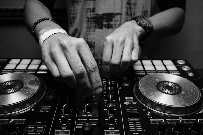 Sounds Good Audio Production & Entertainment