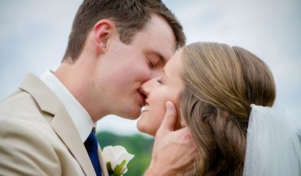 Alicia Vessels Photography & Design