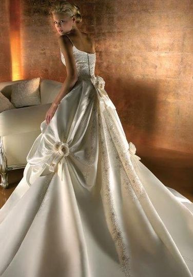 Intimate Events: Wedding Planning & Design