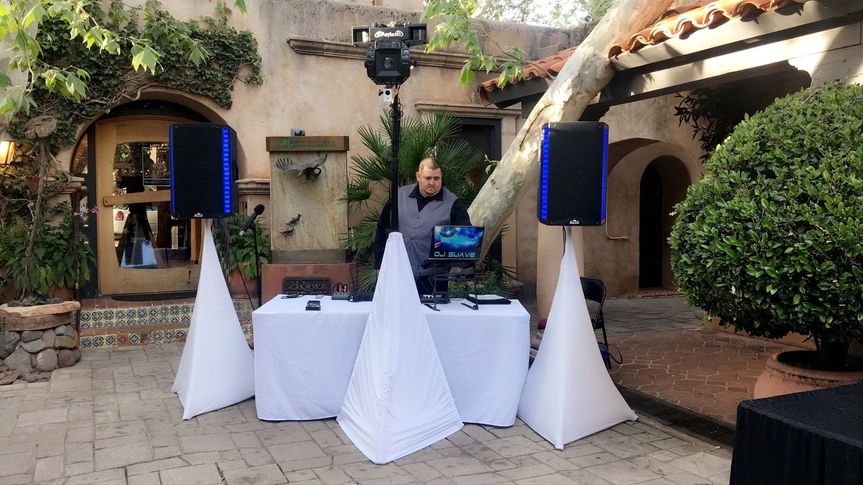 DJ Suave Entertainment