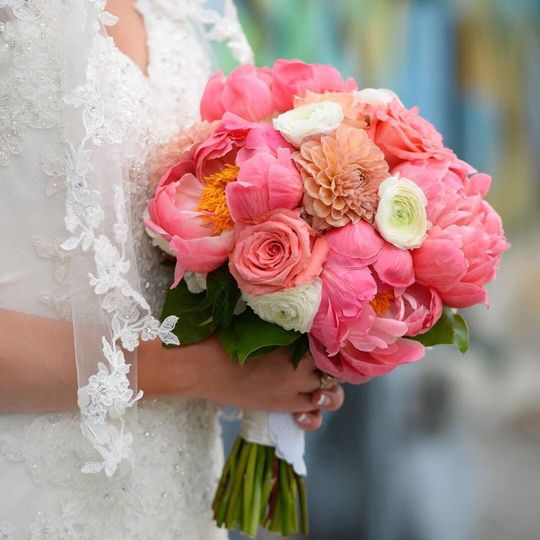 Petals A Florist Flowers Atlanta Ga Weddingwire