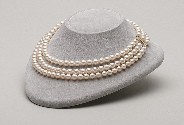 Museum Way Pearls