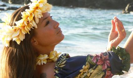 Aloha From Leilani Hawaiian Hula Dancer