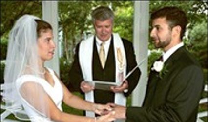 DC Metro Wedding Officiant - Bilingual/Same Day/Short Notice okay!