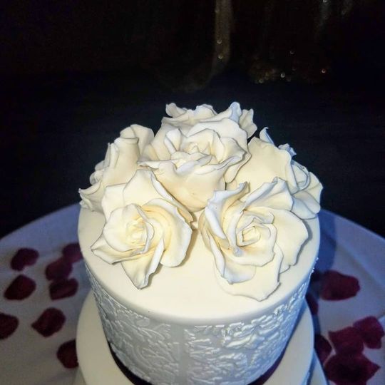 Fabulous Cakes by Alana