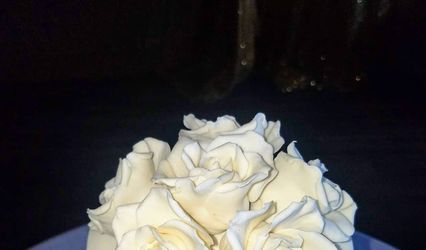 Fabulous Cakes by Alana