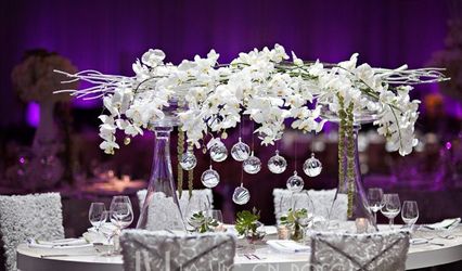 La Vie en Rose Floral & Event Designs