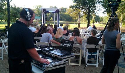 DJ MCM Wedding/Party Disc Jockey