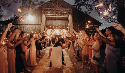 Creekside Barn
