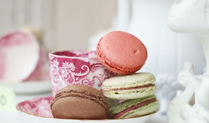CHANTAL GUILLON MACARONS & TEAS