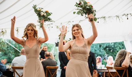 Crossroads The Wedding Company