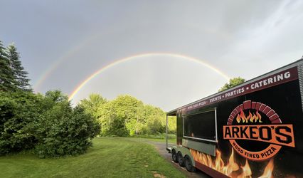 Arkeo’s Wood Fired Pizza