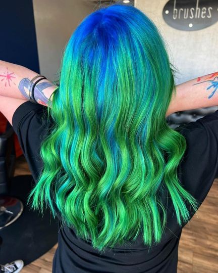 Erin Glisson HairStylist