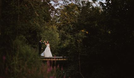 Arius Photography
