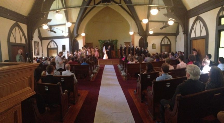 Hand in Hand Weddings