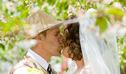 SimpleSweet Wedding Photography