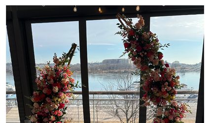 JES Blooms LLC