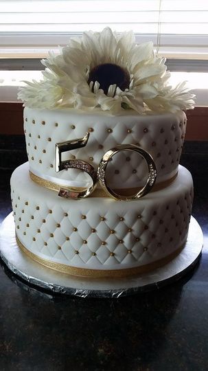 Cakes By Elizabeth Wedding Cake Exeter Nh Weddingwire