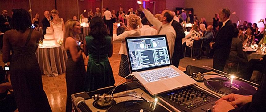 Scratch Weddings