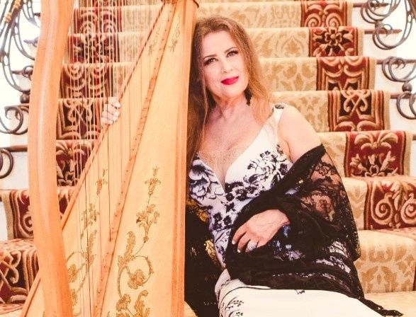 Harpist Carol Tatum
