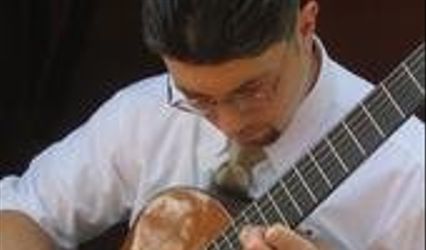 Scott Daggett Classical Guitarist