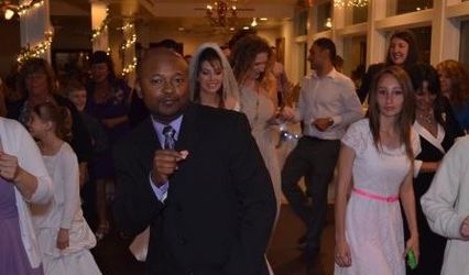True Platinum DJ Service