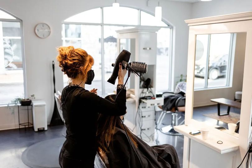 TF SALON