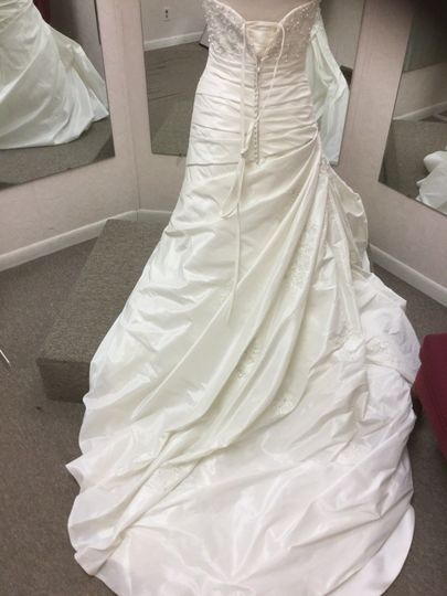 Houston S Wedding Dress Rental Dress Attire Houston Tx